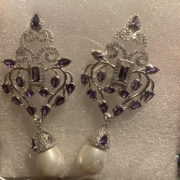 White shell pearl drop, amethyst, and white zircon drop earrings - Picture 4 of 4